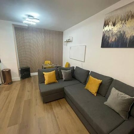 Broadway Suite - Newly Refurbished Stylish Apartment With Free Private Parking - Great Location Birmingham Ngoại thất bức ảnh